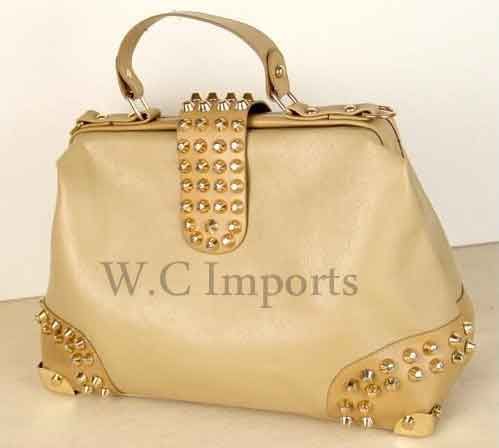 Bolsa Dourada com ferragens douradas