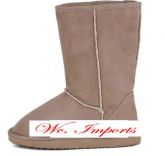 Bota estilo UGG.